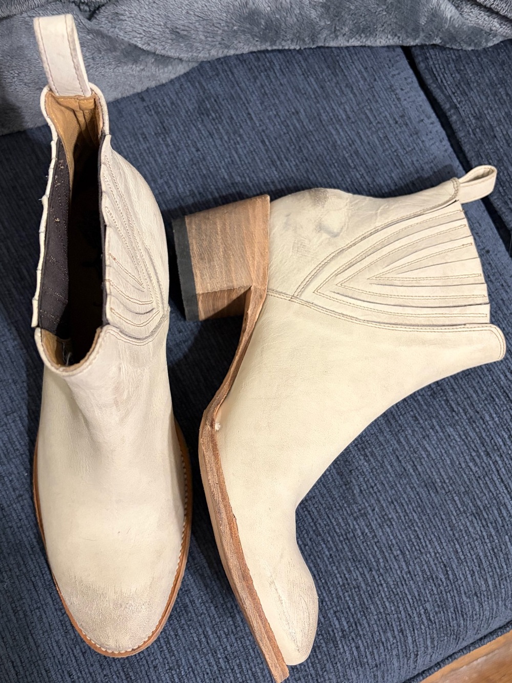 Old Gringo Cream Booties